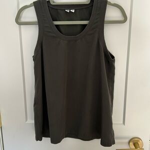 Uniqlo Tank Top